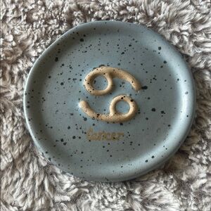 Urban Outfitters Speckled Gray and Gold Cancer Plate